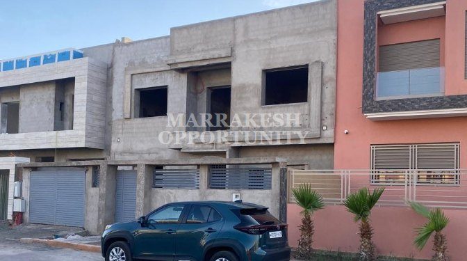 Villa semi finie à vendre