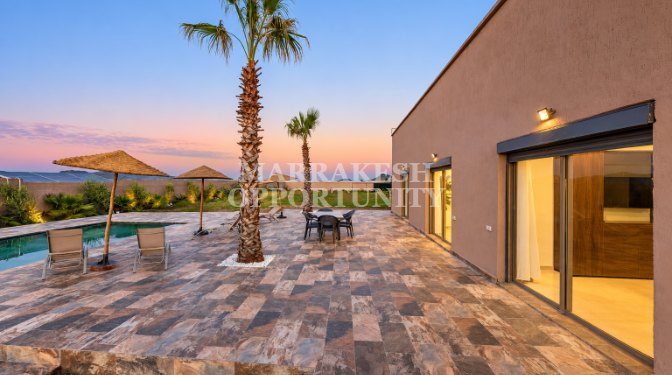 Luxueuse Villa meublée- 4 Suites -Piscine Privée
