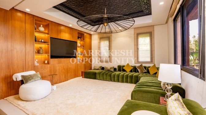 Villa de Luxe Moderne en Location Saisonnière – Piscine Privative et Petit-Déjeuner Inclus